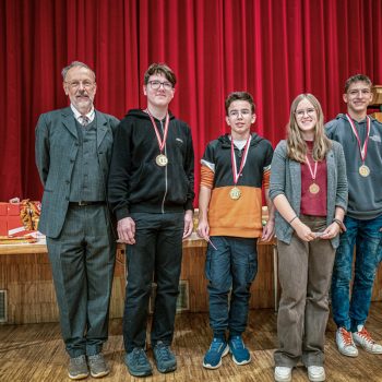 asju-34.jpg-nggid0540507-ngg0dyn-1200x800x100-00f0w010c010r110f110r010t010