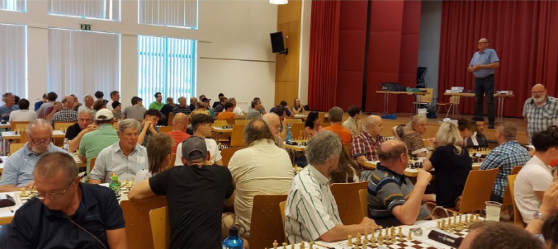 Der Turniersaal war gut gefüllt